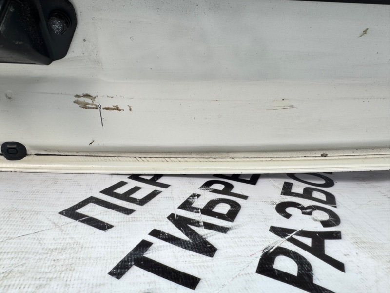 Крышка багажника ix35 1