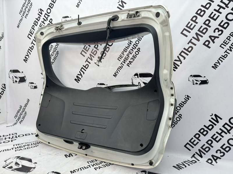 Крышка багажника ix35 1