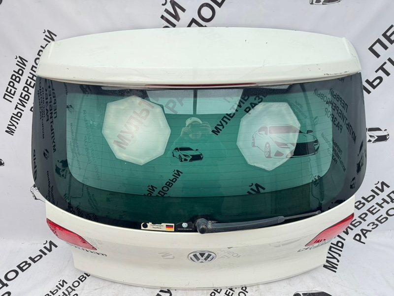 Крышка багажника Tiguan 1