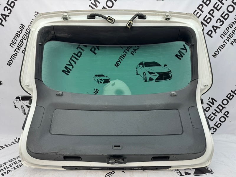 Крышка багажника Tiguan 1