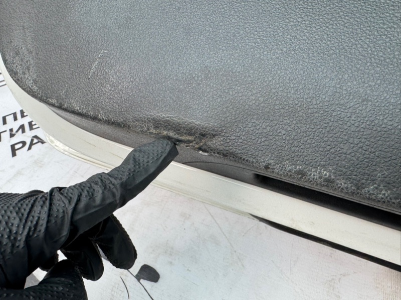 Крышка багажника Tiguan 1