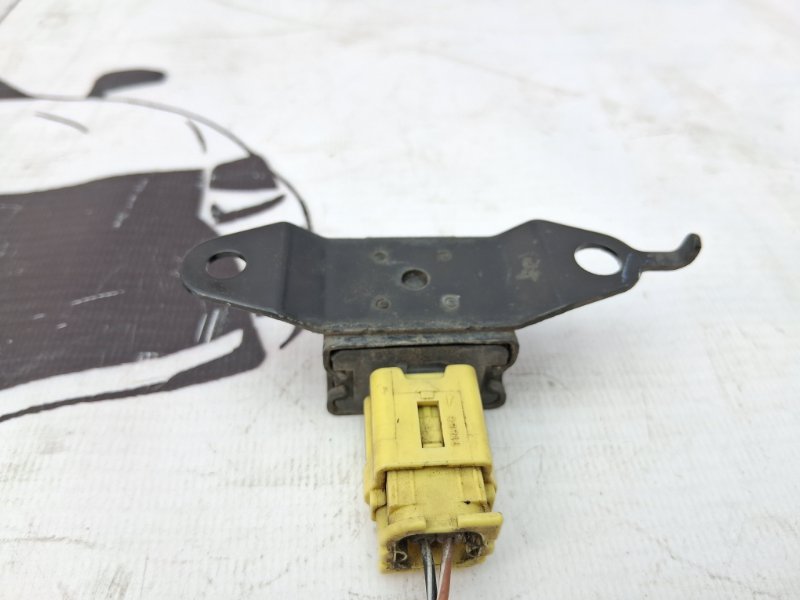 Датчик удара Land Cruiser Prado 120