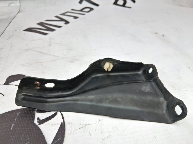 Крепление бампера переднее левое Land Cruiser Prado 120