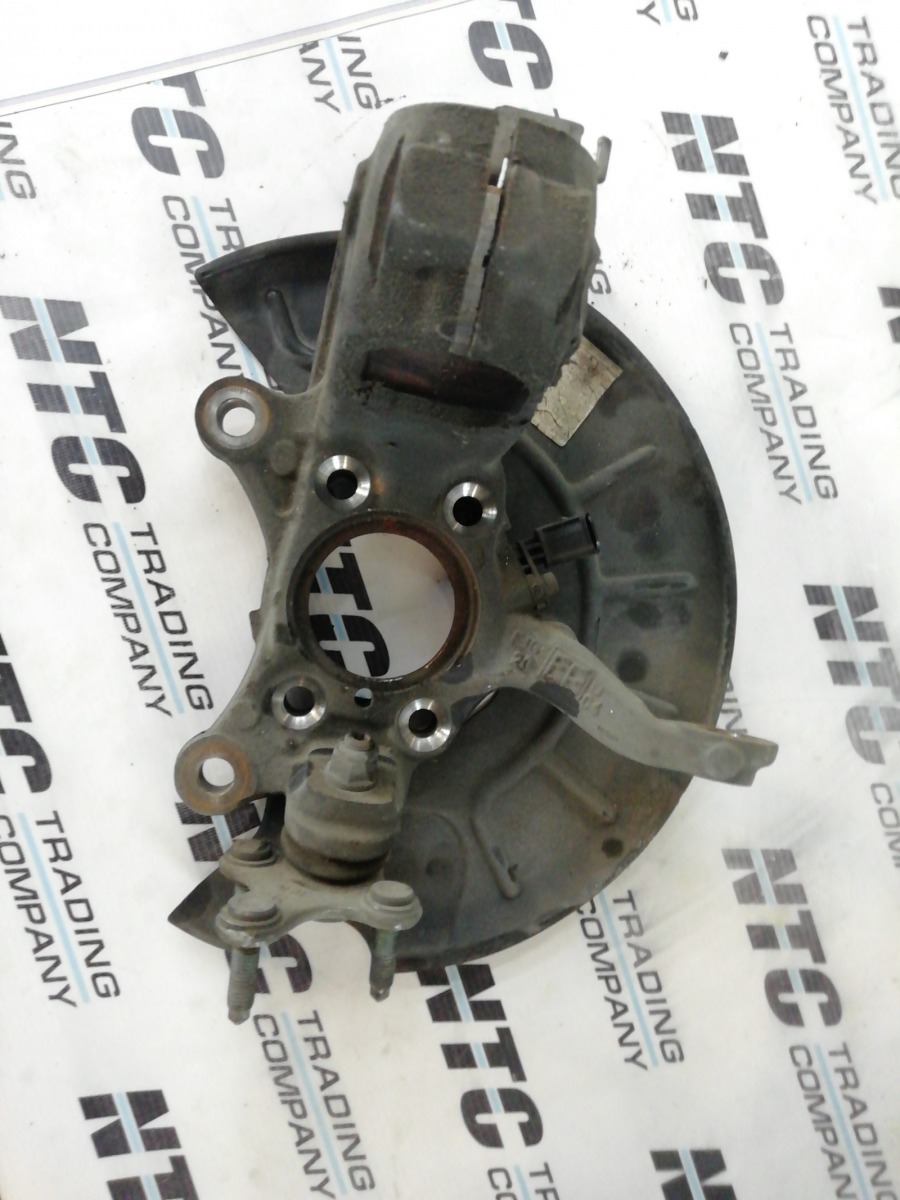 Опора поворотная Volkswagen Golf MK5 BLX 2005 передняя правая