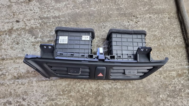 Дефлектор центральный Kia Rio 3