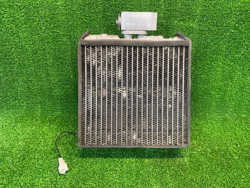 Испаритель кондиционера NIssan Bluebird Sylphy 2000-2005 272814M410 Б/У