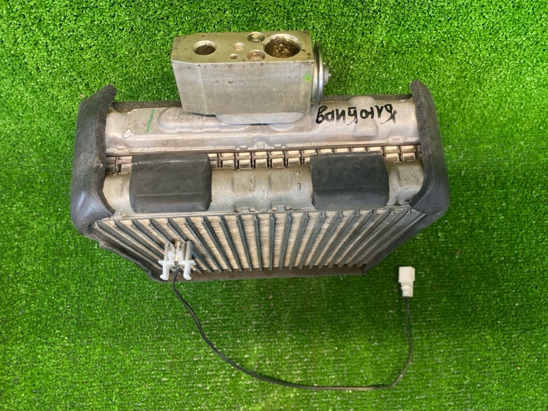 Испаритель кондиционера Bluebird Sylphy 2000-2005