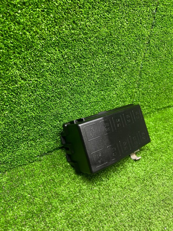 Крышка блока предохранителей Vectra B