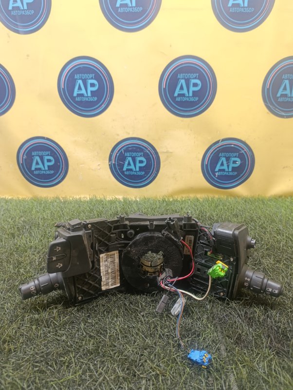 Запчасть переключатель подрулевой в сборе RENAULT SCENIC 2003- 2008 K9K 8200127728 Б/У Переключатель подрулевой в сборе RENAULT SCENIC 2003- 2008 K9K 8200127728 Б/У