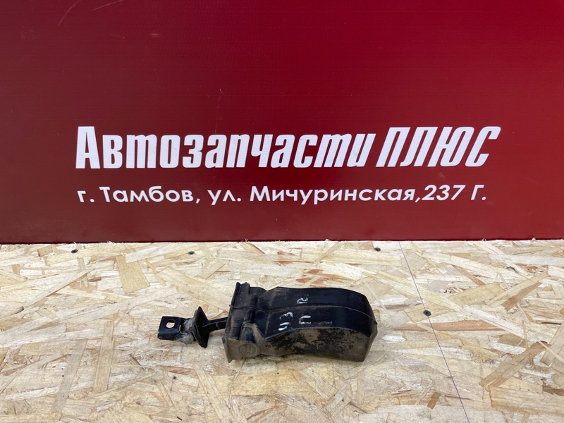 Ограничитель двери
