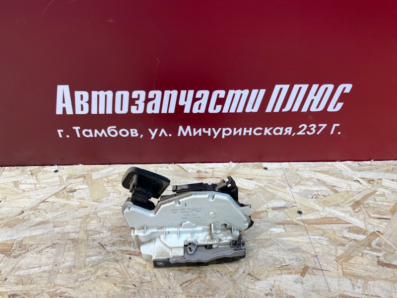 Замок двери