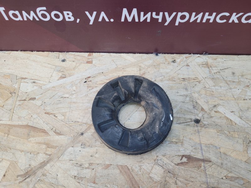 Верхняя опора пружины