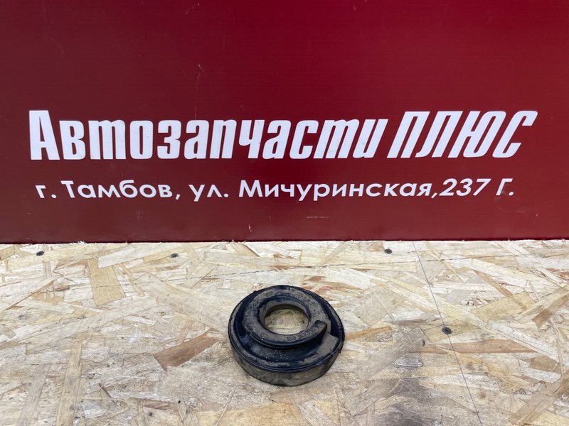 Верхняя опора пружины