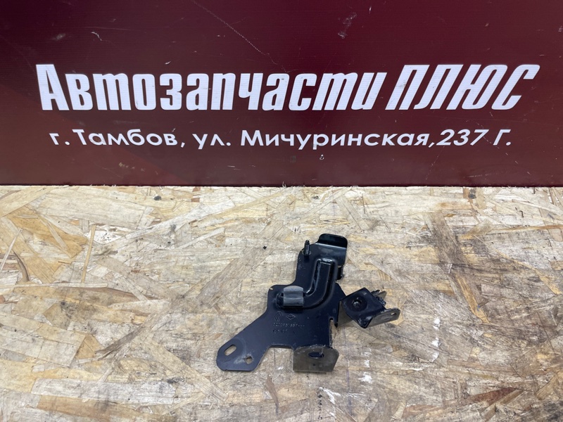 Кронштейн