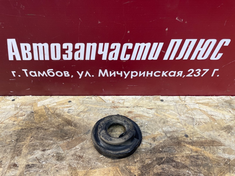 Верхняя опора пружины