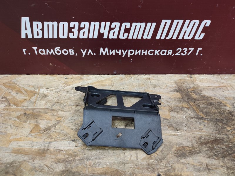 Кронштейн блока управления двигателем