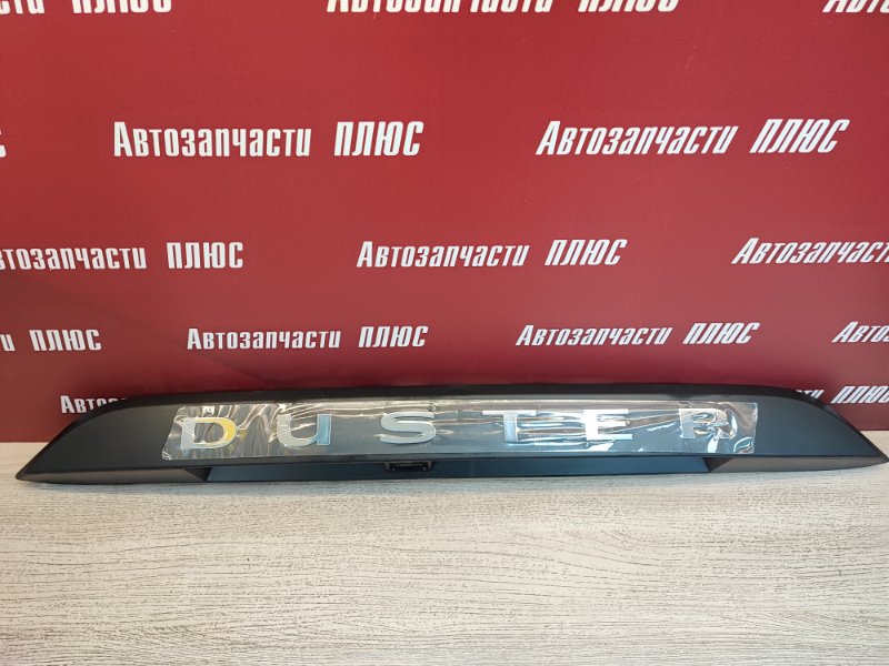 Накладка крышки багажника