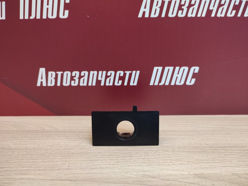 Кронштейн парктроника