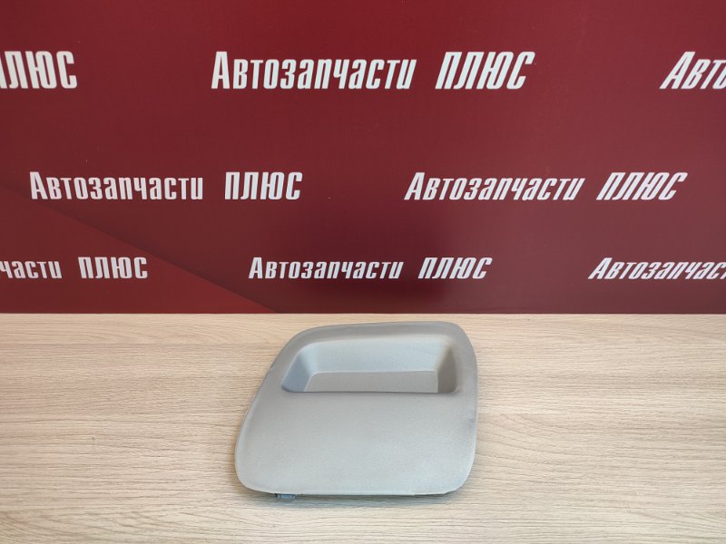 Заглушка бампера