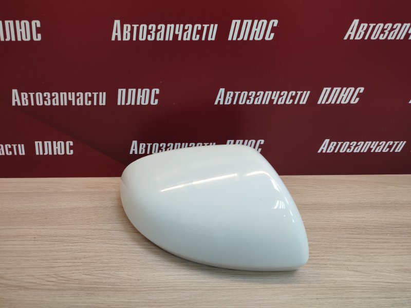 Крышка зеркала