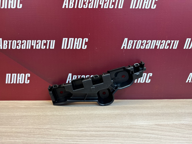 Кронштейн бампера