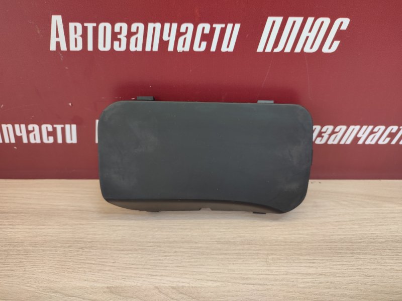 Заглушка бампера
