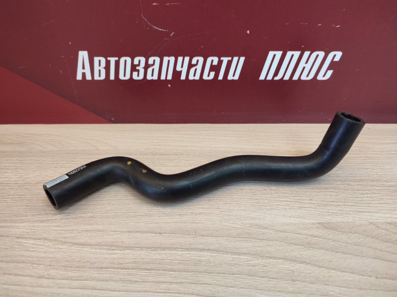 Патрубок вентиляции картерных газов
