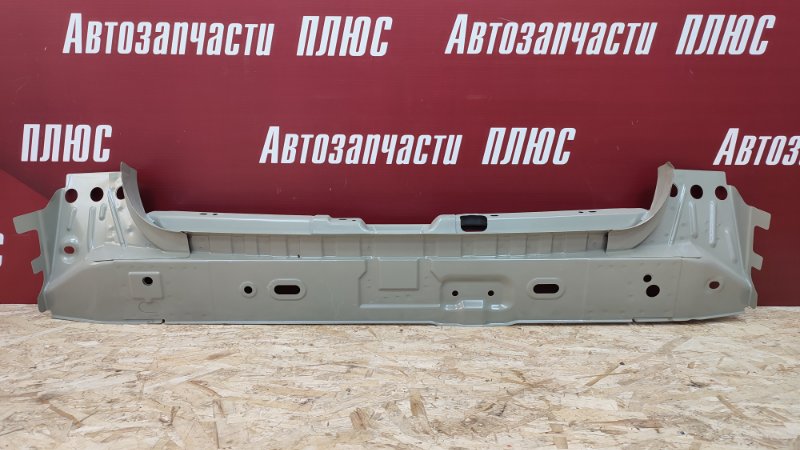 Задняя панель кузова