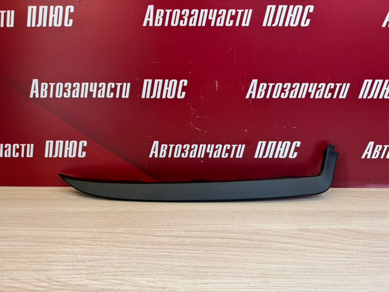 Планка под фару
