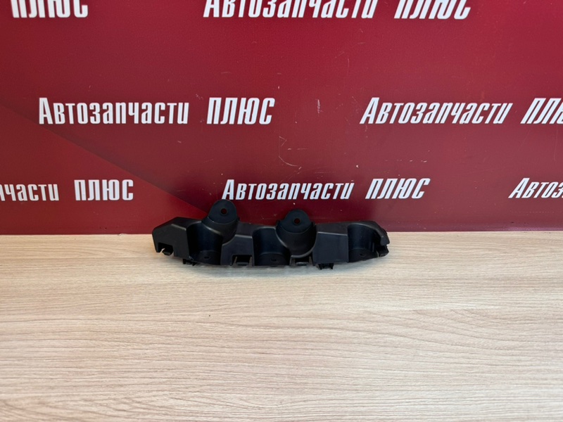 Кронштейн бампера