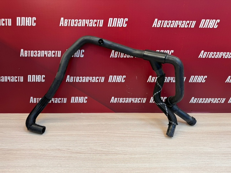 Патрубок радиатора