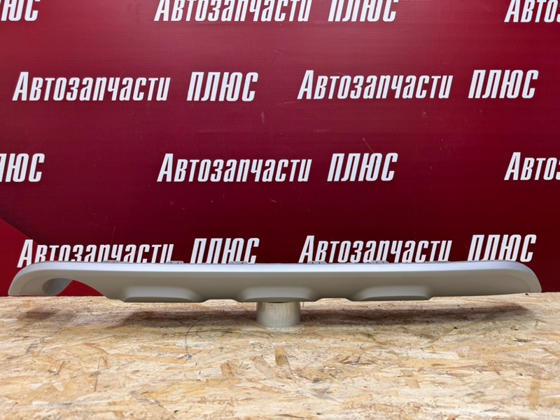 Накладка бампера