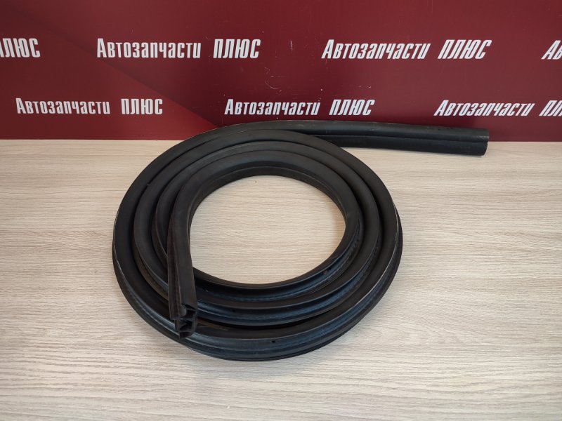 Уплотнитель двери