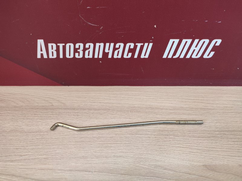 Тяга замка двери