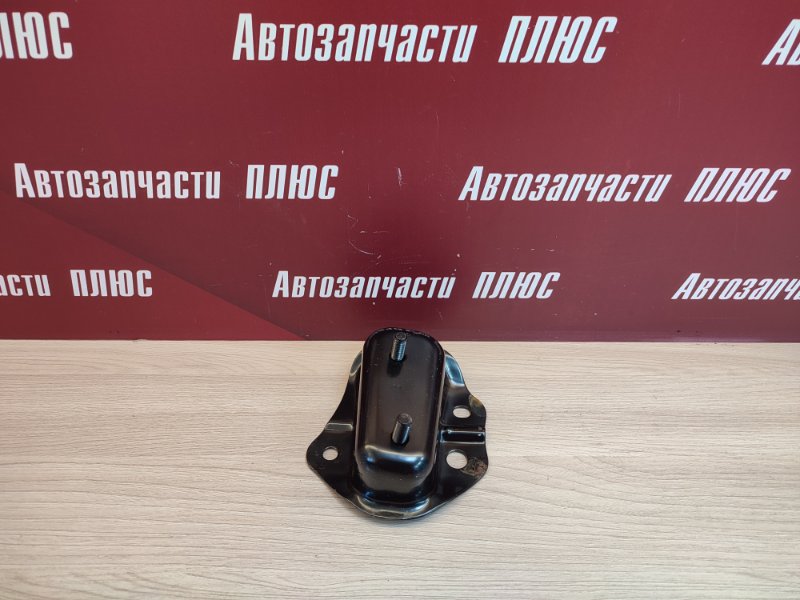 Кронштейн усилителя бампера