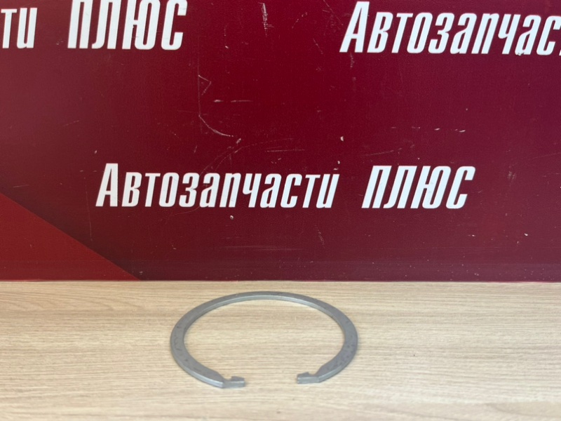 Стопорное кольцо подшипника