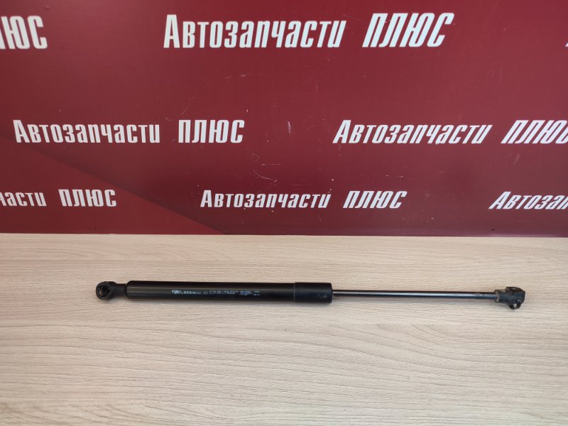 Амортизатор багажника