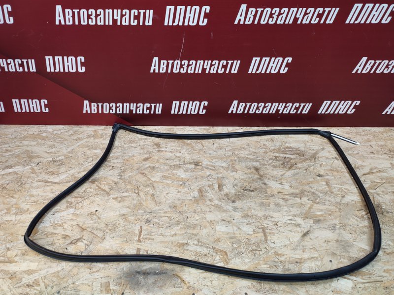 Уплотнитель двери