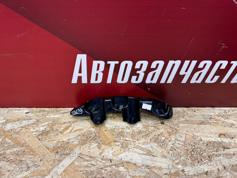 Кронштейн бампера