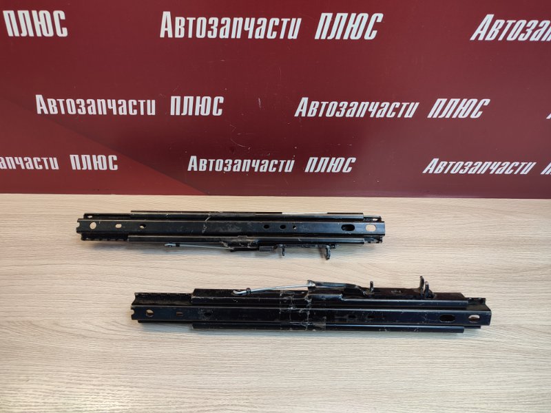 Полозья сиденья