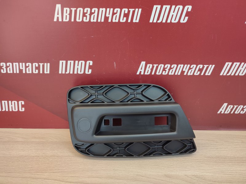 Накладка бампера