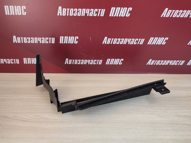 Дефлектор бампера