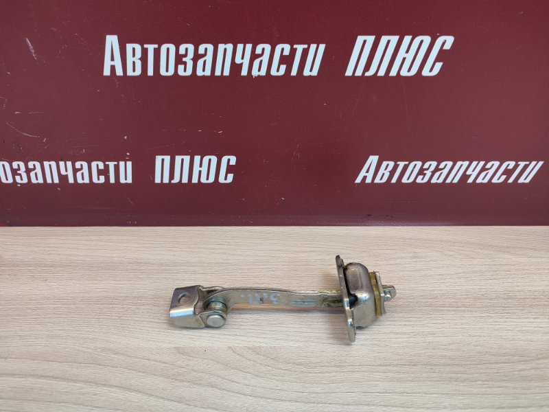 Ограничитель двери