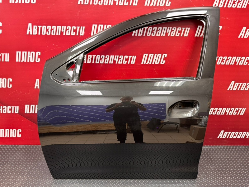 Дверь боковая