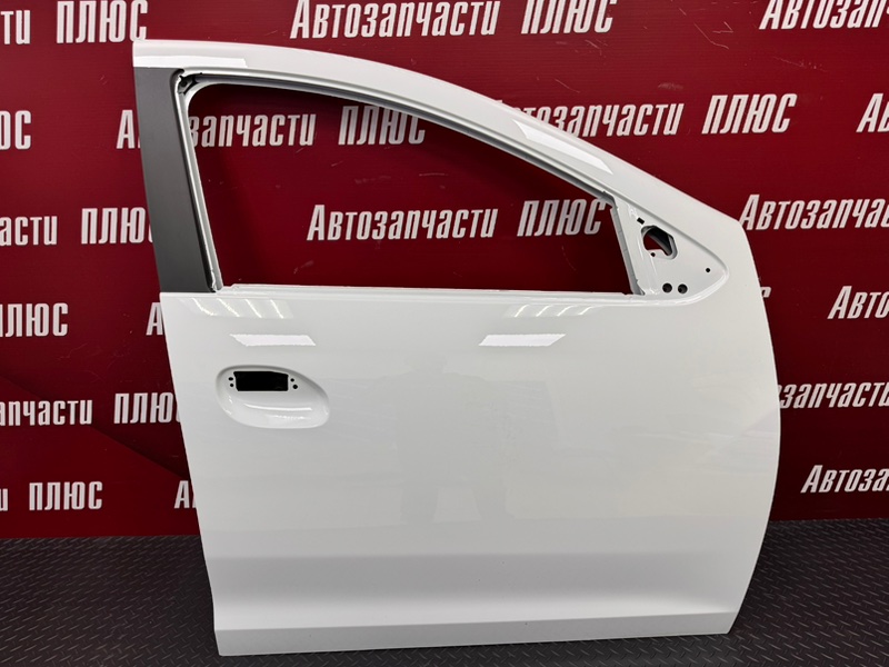Дверь боковая