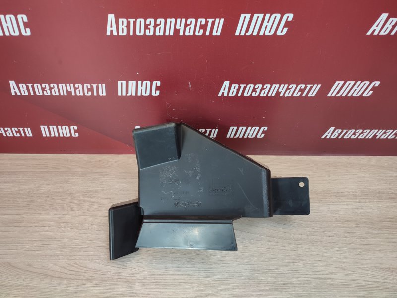 Дефлектор радиатора