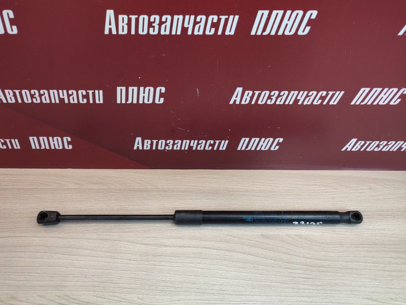 Амортизатор багажника