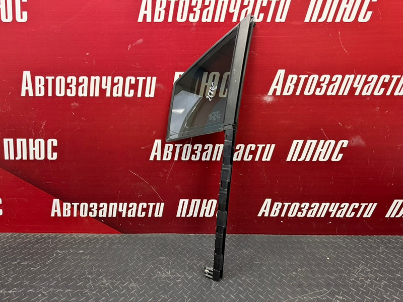 Форточка двери