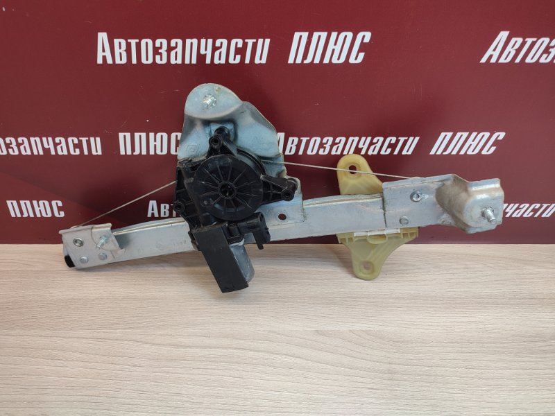 Стеклоподъемник двери