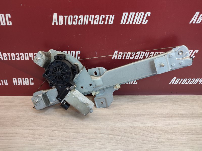 Стеклоподъемник двери